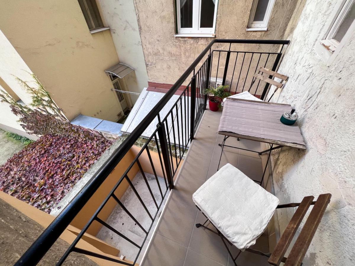 Apartamento New Flower Garden Budapest Exterior foto